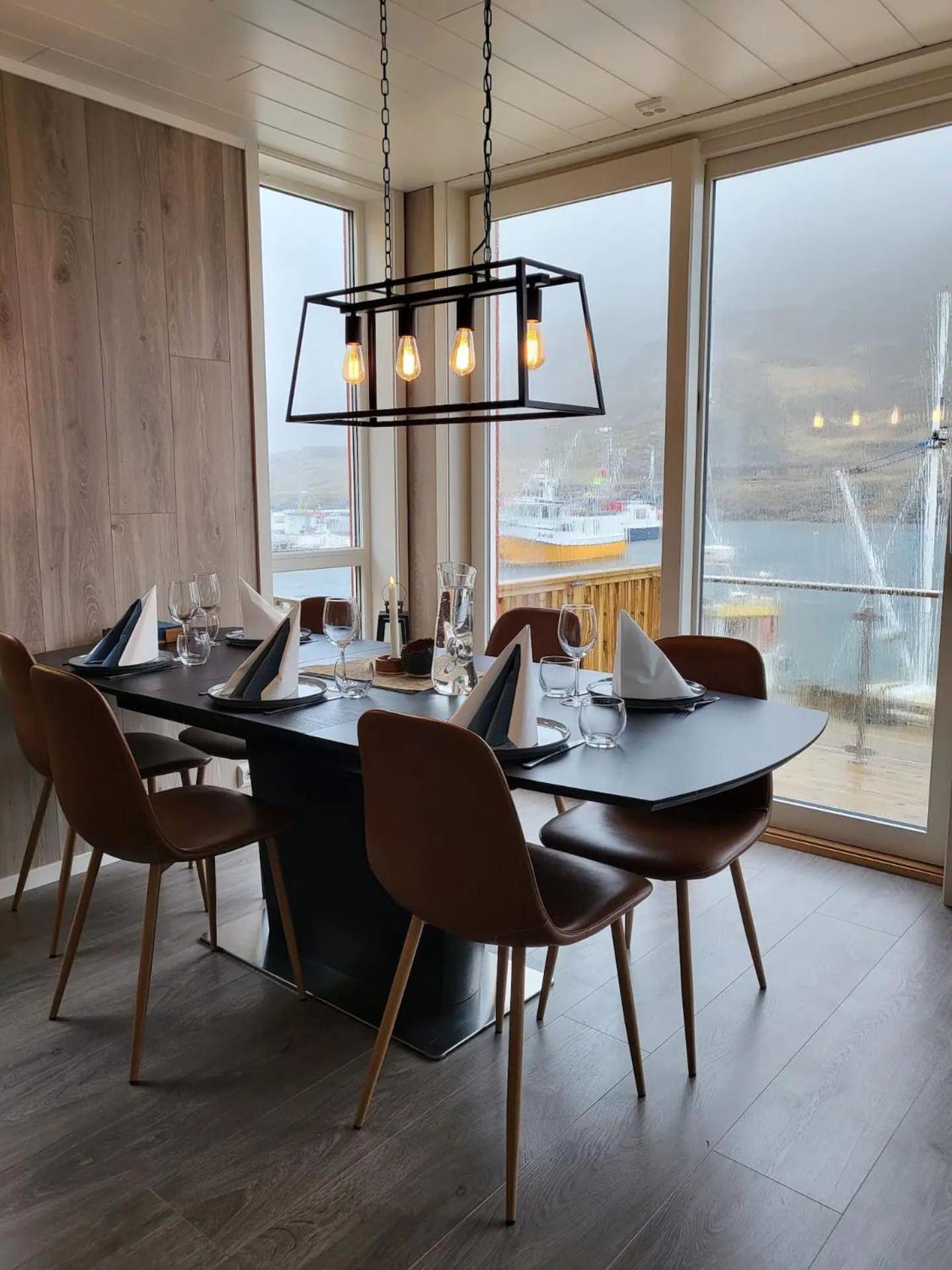 Spektakulaer Rorbu I Autentiske Omgivelser Ferienhaus Ballstad